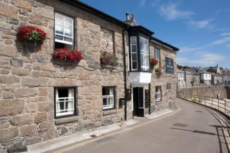 The Ship Inn Отели в г. Пол