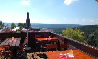 Berggasthaus & Pension Schone Aussicht