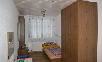 Elfe - Apartments: Apartment for 6 Guests with Patio