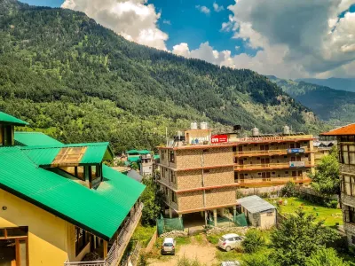 Pine Grove Hotel dekat Wild World Adventure