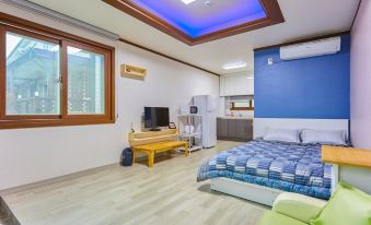 Namhae Uyeongwa Inyeon Pension Uyeon