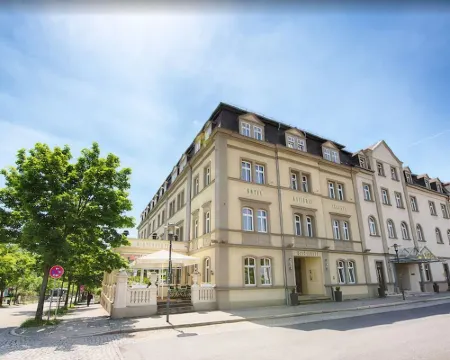 ホテル カイゼリン アウグスタ ワイマールのホテル