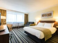 Holiday Inn READING - WEST by IHG Hotels in Reading