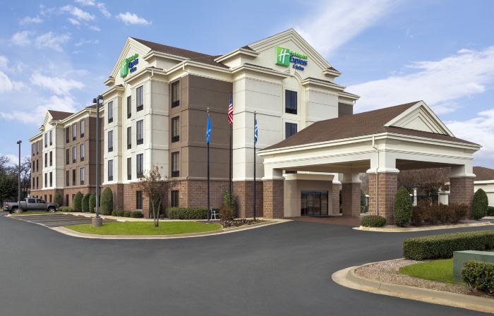 โรงแรม Holiday Inn Express Hotel & Suites Durant บาย IHG
