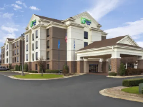 Holiday Inn Express & Suites DURANT by IHG Hotels in Durant