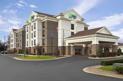 โรงแรม Holiday Inn Express Hotel & Suites Durant บาย IHG โรงแรมใน