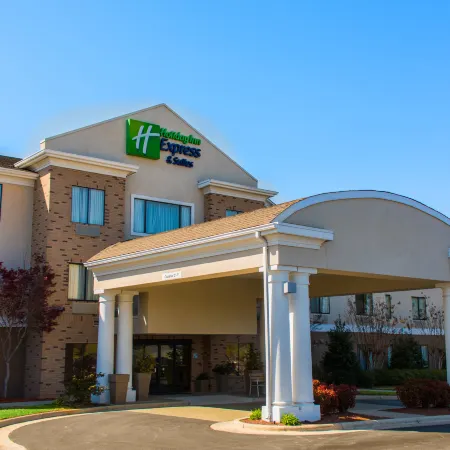 Holiday Inn Express & Suites KINSTON by IHG