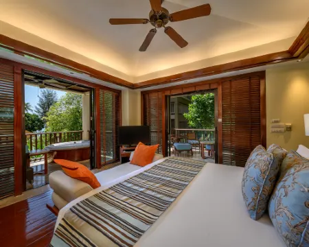 โรงแรม เซ็นทารา แกรนด์ บีช รีสอร์ทและวิลลา กระบี่ โรงแรมในกระบี่