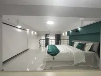 Xiaomeng Homestay (Fanrong Hutong No. 2)