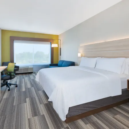 Holiday Inn Express & Suites GRAND RAPIDS AIRPORT - SOUTH by IHG Hotels in Cascade