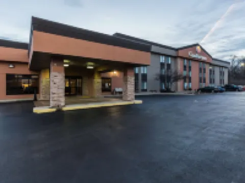 Comfort Inn Alton near I-255 Hotels in Alton