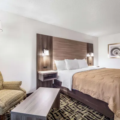 Quality Inn & Suites Augusta I-20 Hotels near Confederate Monument