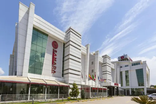 Ramada Plaza by Wyndham Izmit Hotels in Ovacık