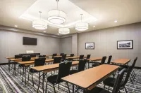 La Quinta Inn & Suites by Wyndham Clifton Park/Saratoga Area Hotels in Clifton Park