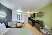 스튜디오 6 스위트워터