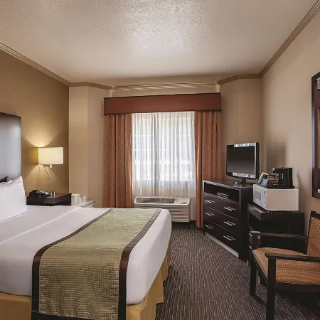 La Quinta Inn & Suites by Wyndham Davis