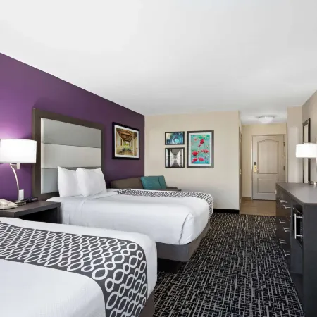 La Quinta Inn & Suites by Wyndham Pharr North McAllen