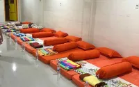 Hong Jaya Homestay - Hostel