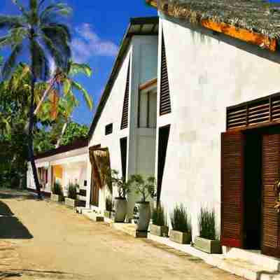 Kaleydo Villas Hotel Exterior