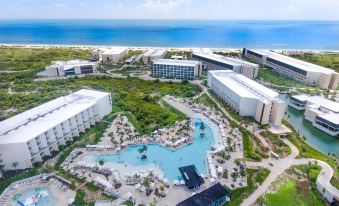 Family Selection at Grand Palladium Costa Mujeres Resort & Spa - All Inclusive