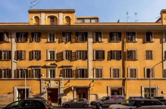 Crossroad Hotel Hotels near Testaccio