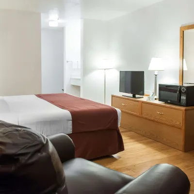 Econo Lodge Old Town Hotels near ABQ BioPark - Botanic Garden