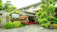 Momijiya Honkan Takaosansou Hotels in Kyoto