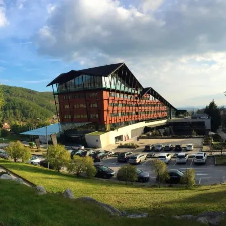 H2Otel Congress & Medical Spa