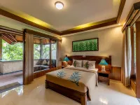 De Munut Balinese Resort Hôtels à proximité de : Musée Blanco Renaissance