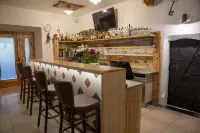 Landhotel Pacher - Bares