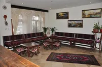 Sena Hotels فنادق في Sivritas Mahallesi