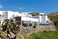 Amperian Mykonos Suites & Villas - Mountain view