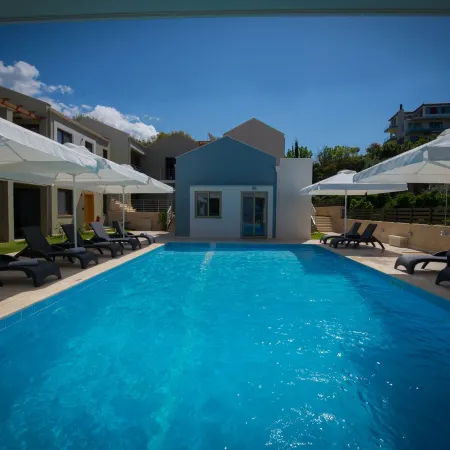 Mantinia Bay Hotel