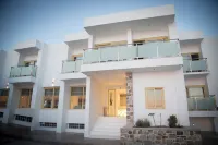 Zephyros Hotel