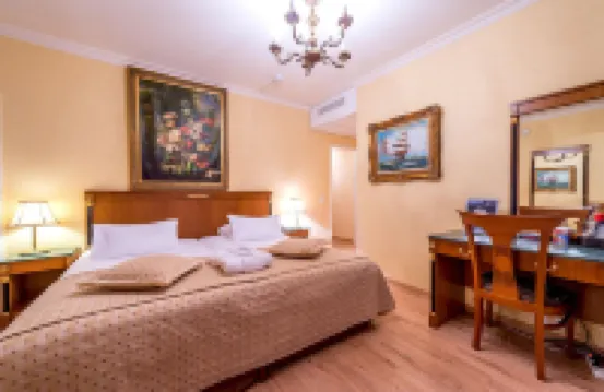 Hotel Century