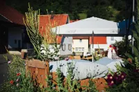 Alte Kass Hotel & Kaffeehaus Hotels in Laichingen