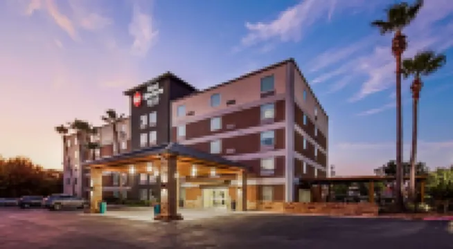 市中心北貝斯特韋斯特優質酒店 鄰近日本花園的酒店