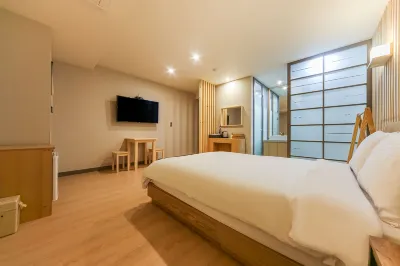 Daegu Elysee Hotels near Daegu Spavalley