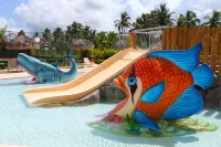Bahia Principe Explore El Portillo - All Inclusive - Beach