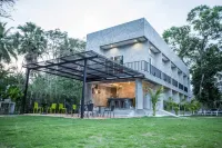 The Chala Resort