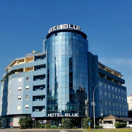Hotel Blue
