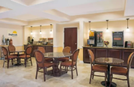 Days Inn by Wyndham Shenandoah