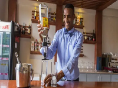 홈타운 아디스 호텔