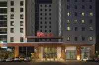 Ibis Jeddah City Center Hotels near Van Cleef & Arpels (Jeddah - Al Khayyat Mall)