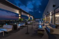 Seda Capitol Central Bacolod - bar