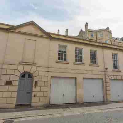 Crescent Mews Hotel Exterior