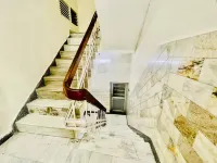 Hotel Himgiri