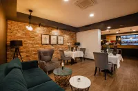 Hotel Scout - breakfast
