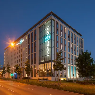 Motel One Stuttgart-Feuerbach Отели рядом с достопримечательностью «Бад-Каннштатт»