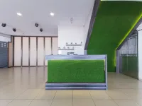 Top Garden Hotel